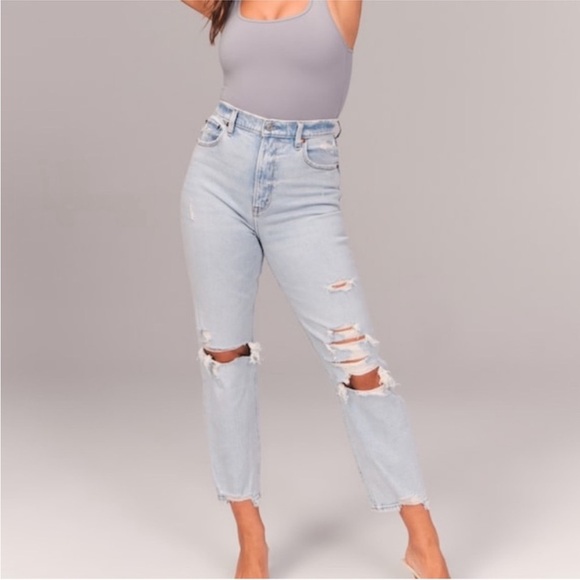 Abercrombie & Fitch The Ankle Straight Ultra High Rise Jeans Light Distressed 23 - Picture 1 of 9